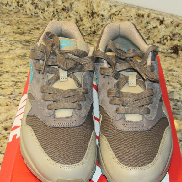 Nike Other - Nike Air Max 1 Premium - Ridgerock